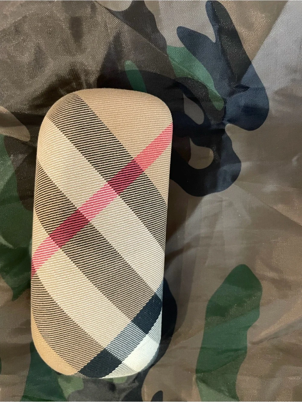 Burberry Beige Plaid Hard Sunglasses Case with Pink Accents